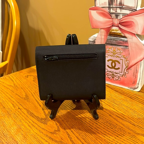 PRADA NYLON COMPACT WALLET - Picture 3 of 9